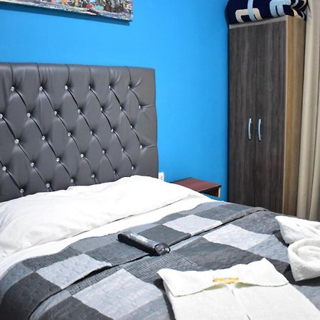 Aypa Hostal Trujillo Extérieur photo