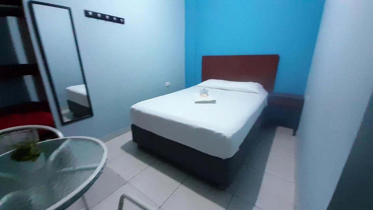 Aypa Hostal Trujillo Extérieur photo