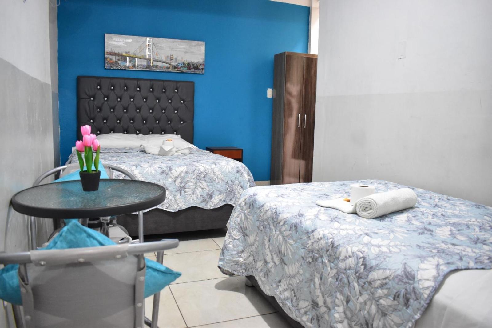 Aypa Hostal Trujillo Extérieur photo