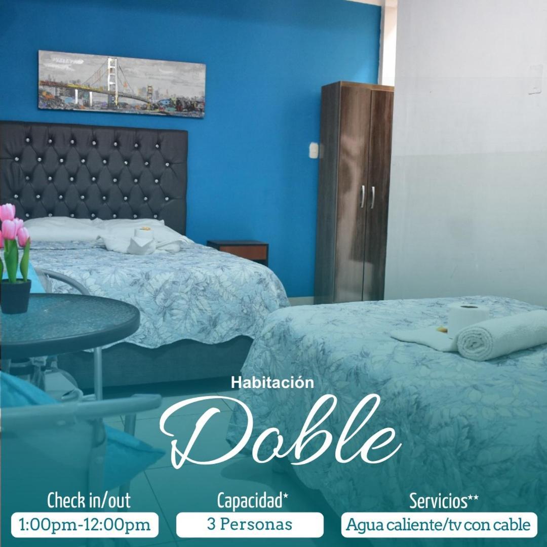 Aypa Hostal Trujillo Chambre photo