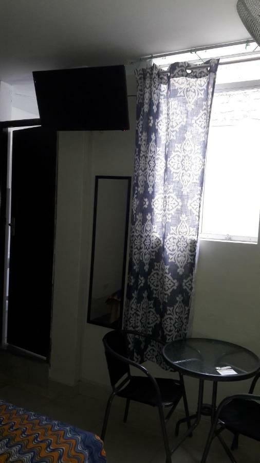 Aypa Hostal Trujillo Extérieur photo